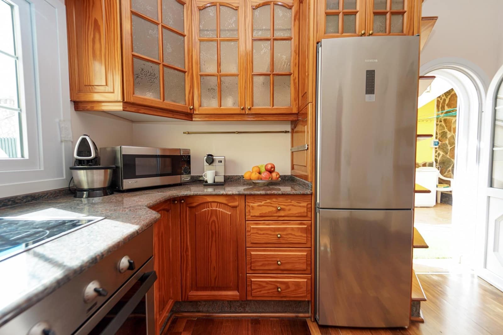 4 bedroom Villa for sale in Arguineguin with pool garage - € 1,050,000 (Ref: 8696367)