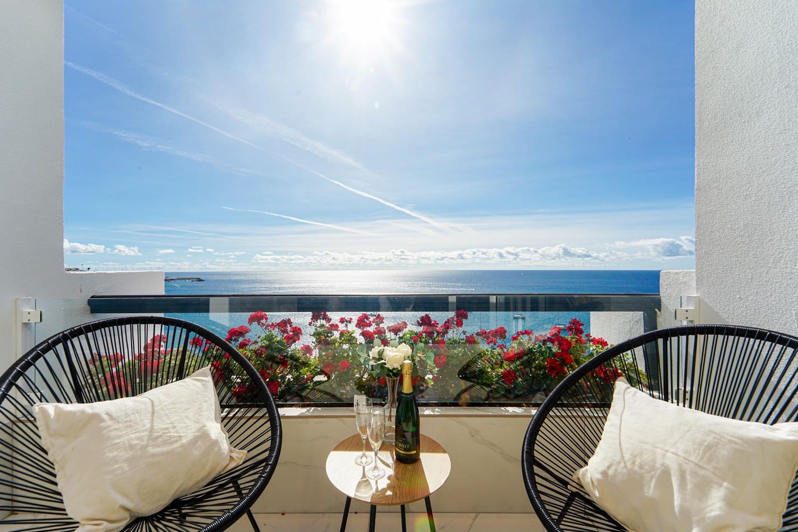 Ático de 3 habitaciones en Mogán en venta con piscina - 1.990.000 € (Ref: 8710366)