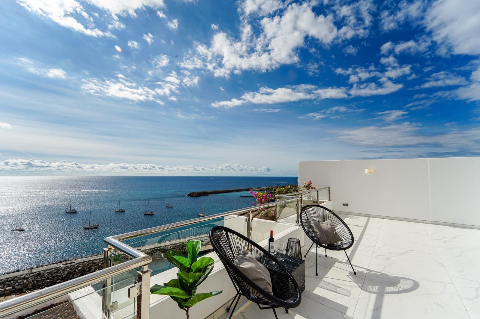 Ático de 3 habitaciones en Mogán en venta con piscina - 1.990.000 € (Ref: 8710366)