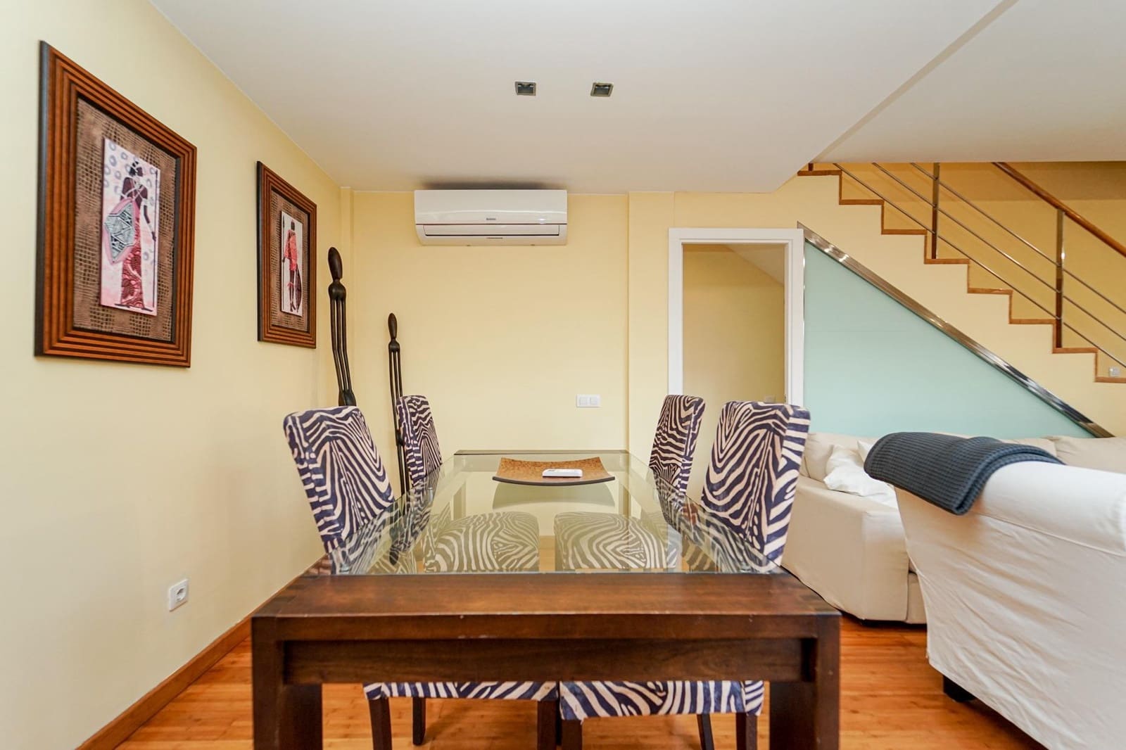 4 soverom Villa til salgs i Mogan med garasje - € 828 000 (Ref: 8713295)