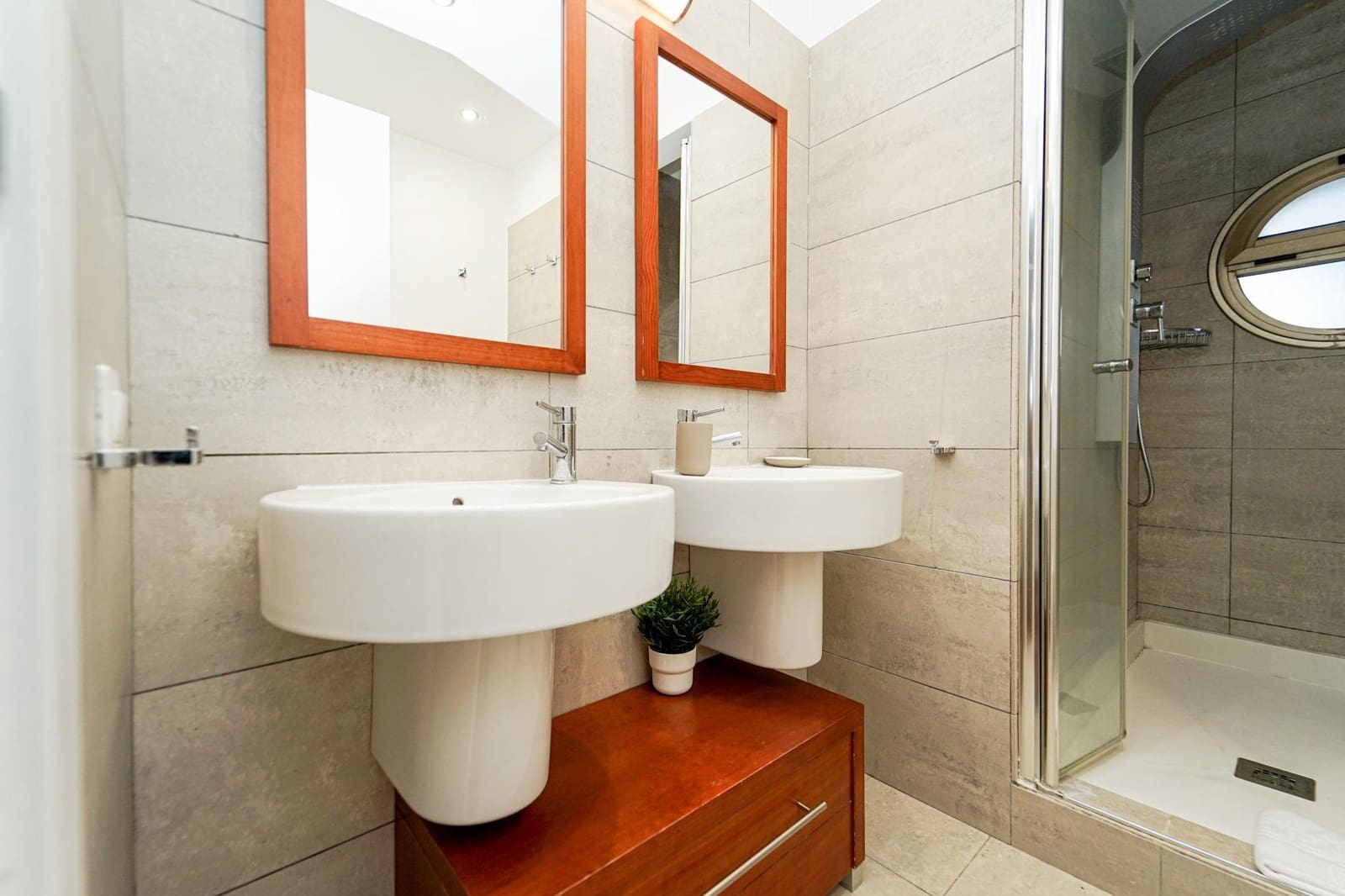 4 soverom Villa til salgs i Mogan med garasje - € 828 000 (Ref: 8713295)