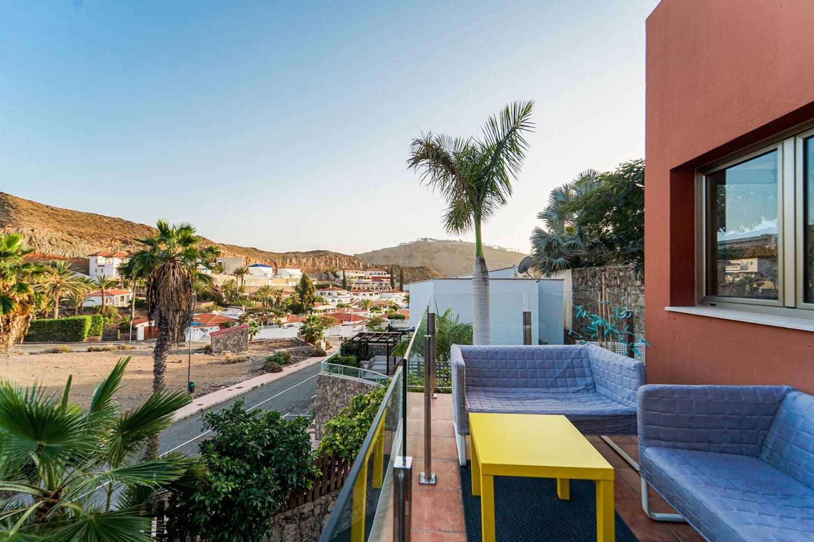 4 soverom Villa til salgs i Mogan med garasje - € 828 000 (Ref: 8713295)