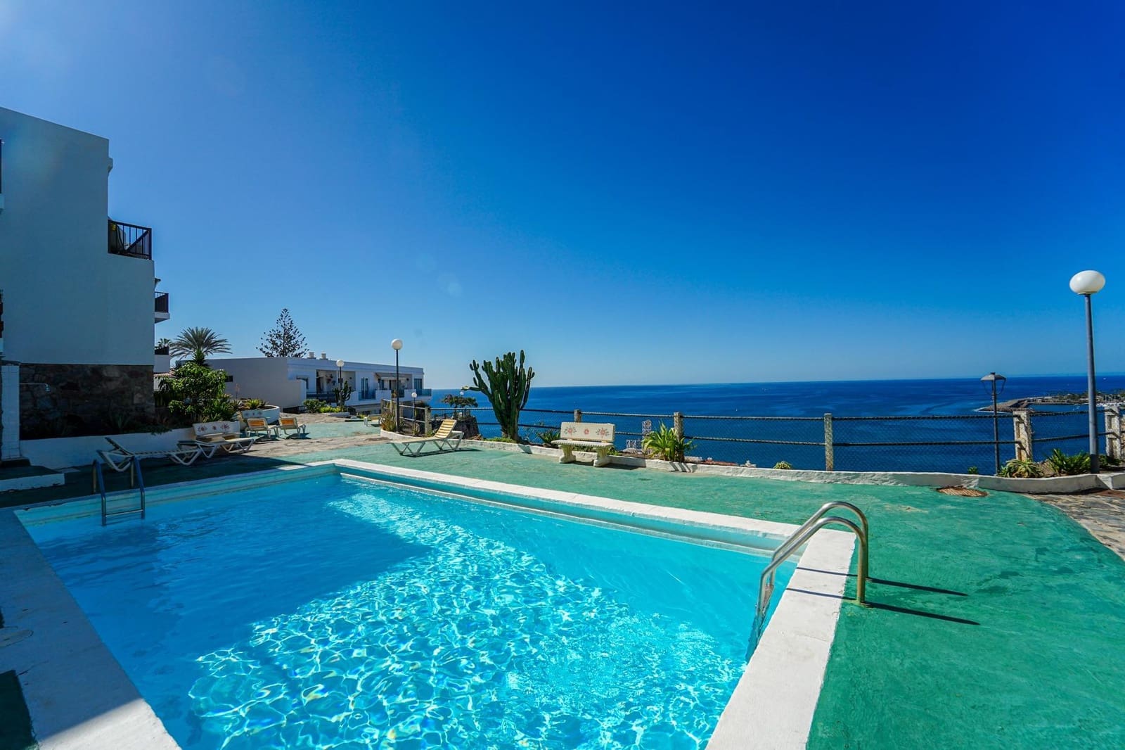 2 soveværelse Lejlighed til salg i Patalavaca med swimmingpool - € 249.000 (Ref: 8737875)