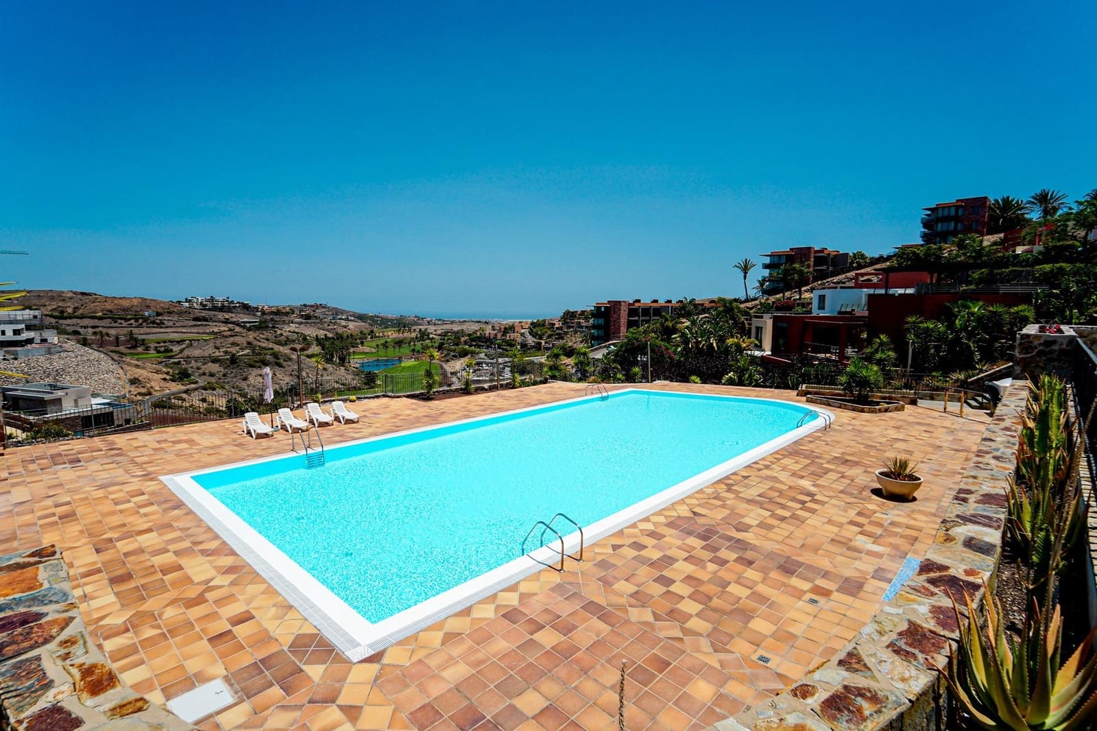 6 soverom Villa til salgs i Salobre Golf med svømmebasseng garasje - € 988 000 (Ref: 9033194)