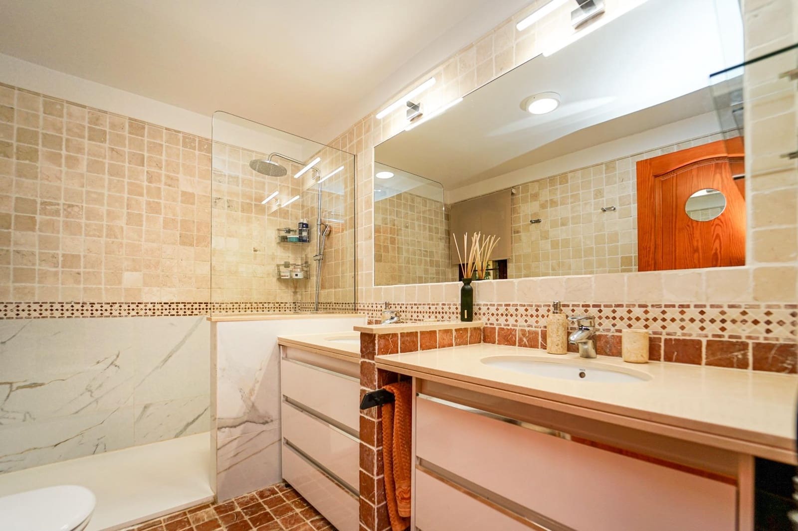 6 soverom Villa til salgs i Salobre Golf med svømmebasseng garasje - € 988 000 (Ref: 9033194)