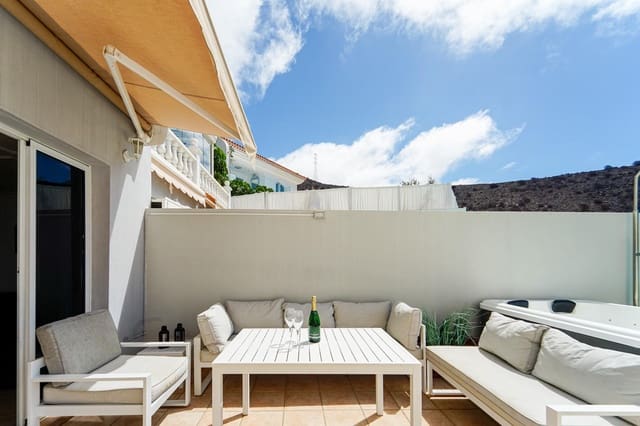 6 slaapkamer Rijtjeshuis te koop in Mogán met zwembad garage - € 799.000 (Ref: 9152415)