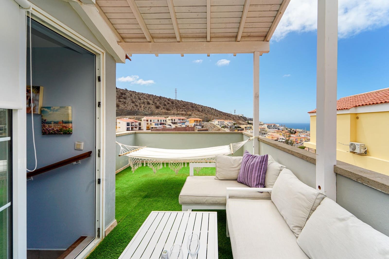 6 soveværelse Rækkehus til salg i Mogan med swimmingpool garage - € 799.000 (Ref: 9152415)