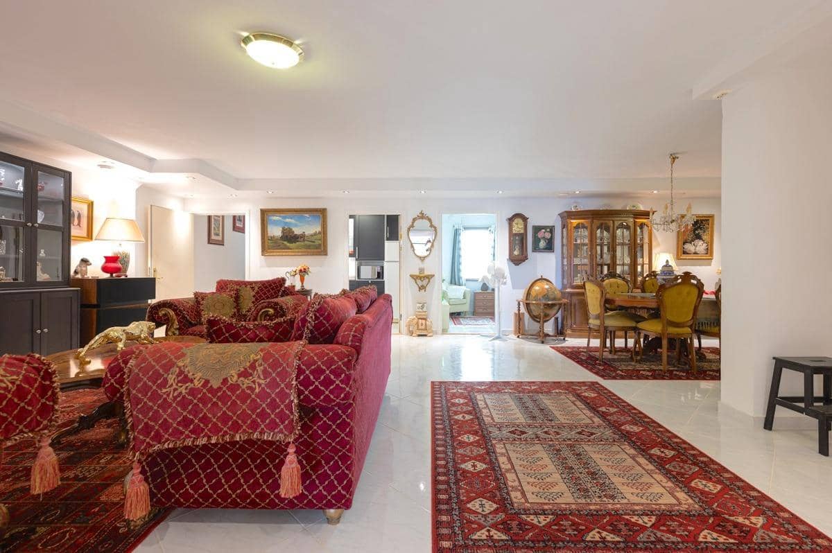 5 soverom Kjedet enebolig til salgs i Mogan med svømmebasseng garasje - € 1 150 000 (Ref: 9347670)