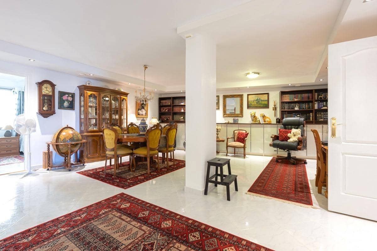 5 soverom Kjedet enebolig til salgs i Mogan med svømmebasseng garasje - € 1 150 000 (Ref: 9347670)