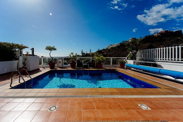 4 Zimmer Villa zu verkaufen in San Agustín, San Bartolomé de Tirajana mit Pool - 995.000 € (Ref: 9470989)