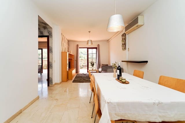 2 bedroom Apartment for sale in Mogán with garage - € 190,000 (Ref: 9519252)