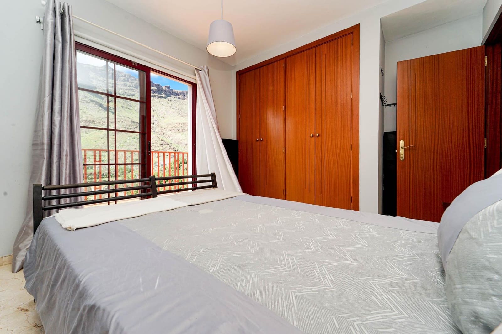 2 bedroom Apartment for sale in Mogan with garage - € 190,000 (Ref: 9519252)