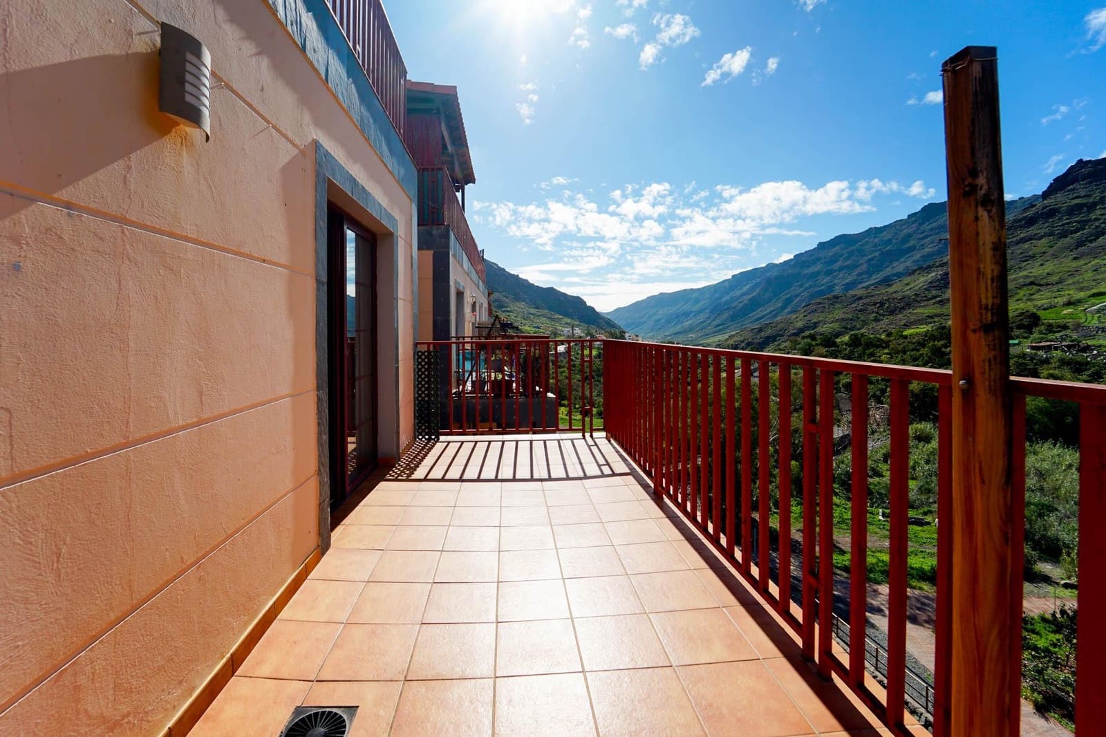 2 bedroom Apartment for sale in Mogan with garage - € 190,000 (Ref: 9519252)