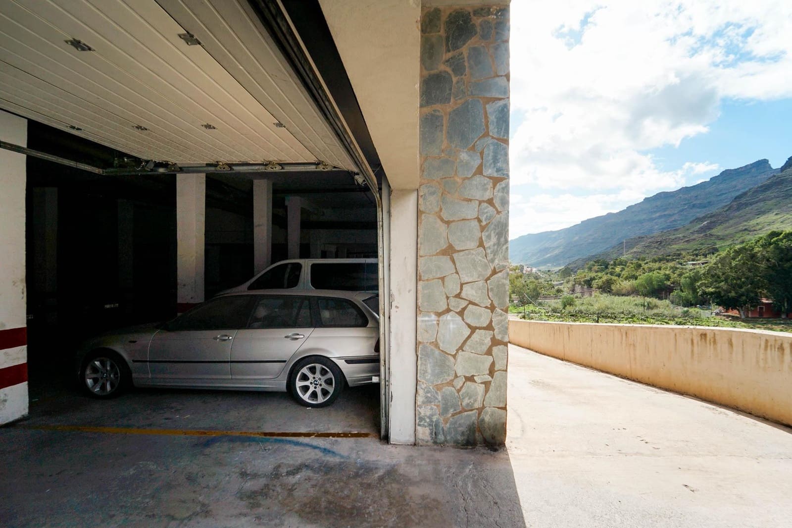 2 bedroom Apartment for sale in Mogan with garage - € 190,000 (Ref: 9519252)