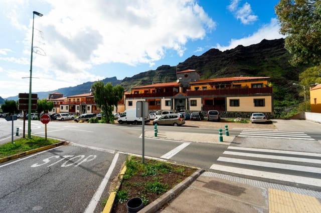 2 bedroom Apartment for sale in Mogán with garage - € 190,000 (Ref: 9519252)