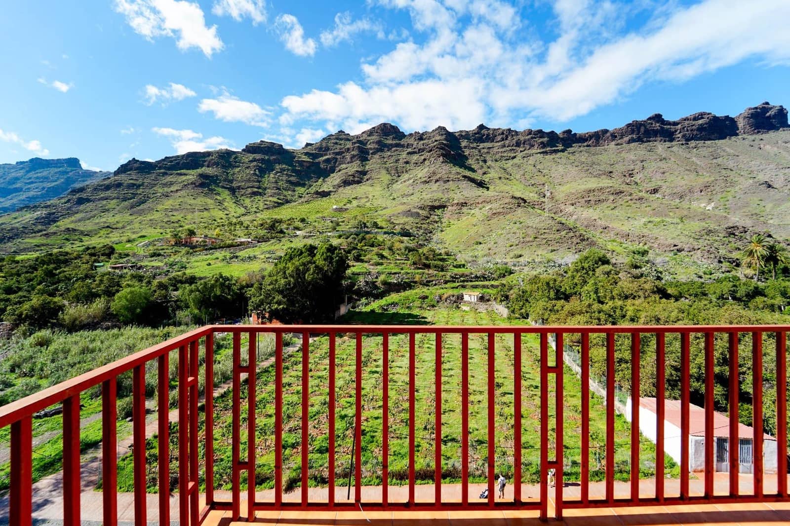 2 bedroom Apartment for sale in Mogan with garage - € 190,000 (Ref: 9519252)