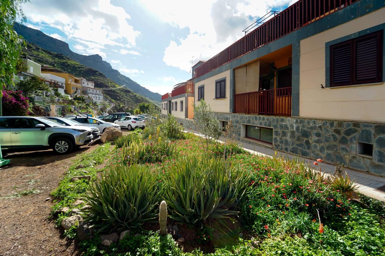 2 bedroom Apartment for sale in Mogan with garage - € 190,000 (Ref: 9519252)