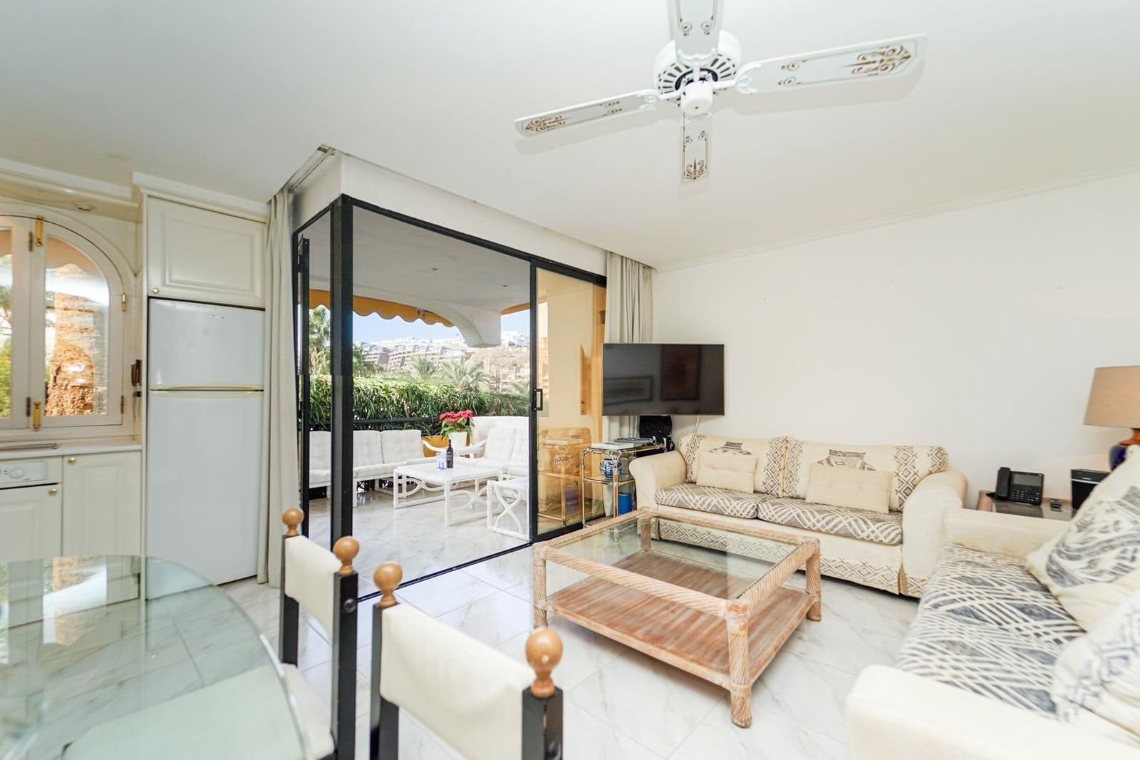 1 sovrum Lägenhet till salu i Mogan med pool - 299 000 € (Ref: 9530867)