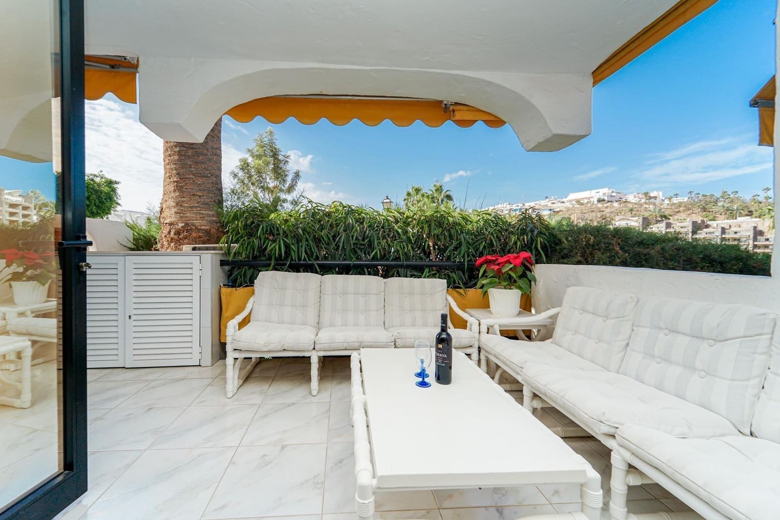 1 sovrum Lägenhet till salu i Mogan med pool - 299 000 € (Ref: 9530867)