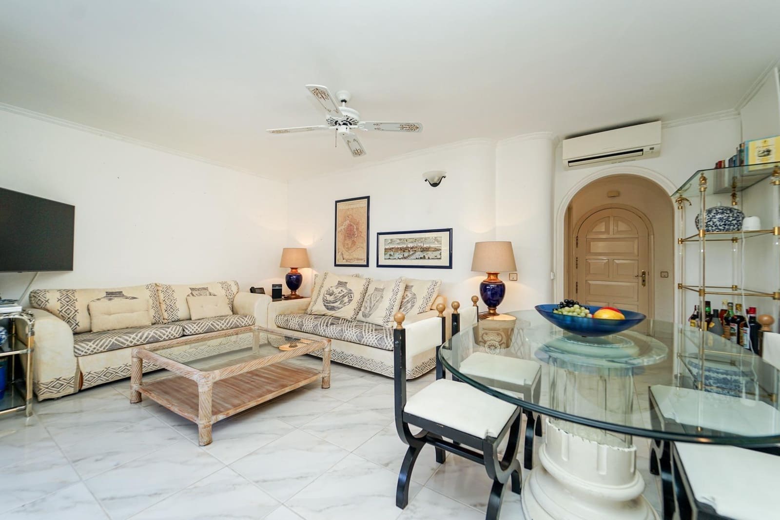 1 sovrum Lägenhet till salu i Mogan med pool - 299 000 € (Ref: 9530867)