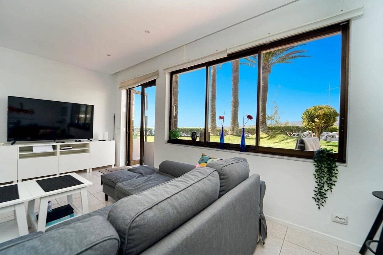 1 bedroom Apartment for sale in Puerto Rico with pool - € 195,000 (Ref: 9702388)