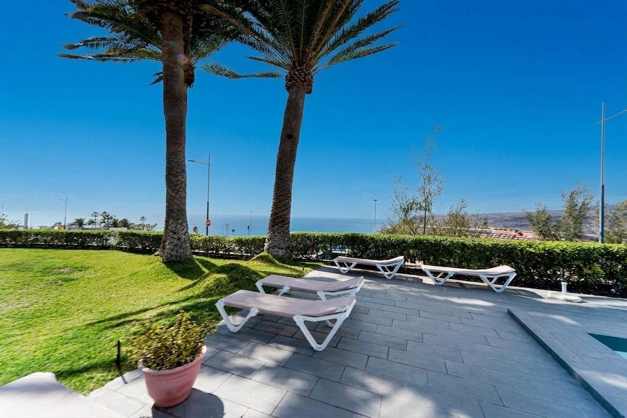 1 bedroom Apartment for sale in Puerto Rico with pool - € 195,000 (Ref: 9702388)