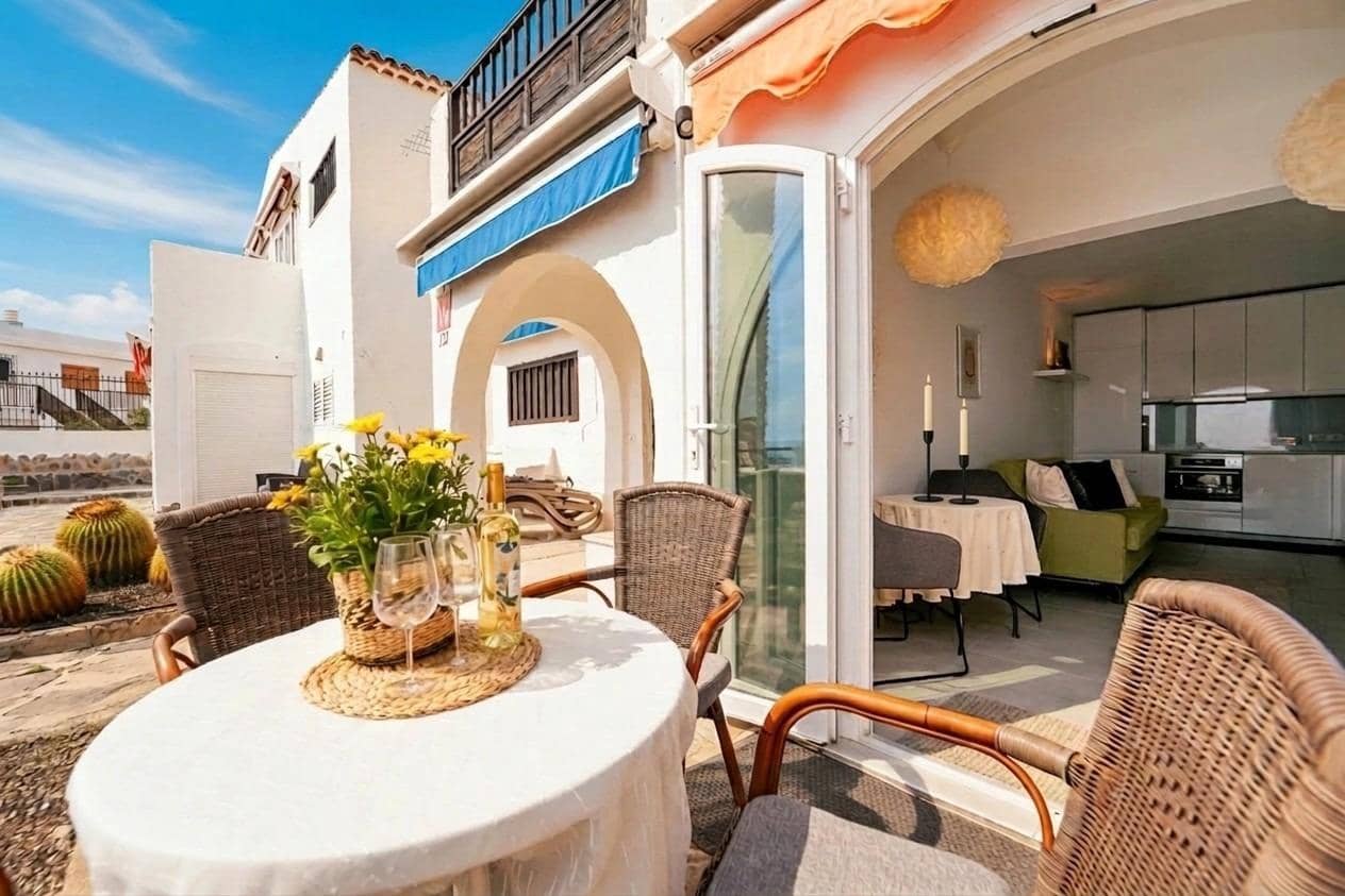 1 bedroom Apartment for sale in Patalavaca with pool - € 220,000 (Ref: 9732438)