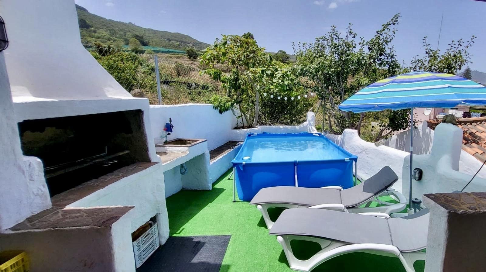 4 slaapkamer Finca/Landhuis te koop in Los Silos met garage - € 380.000 (Ref: 9567897)