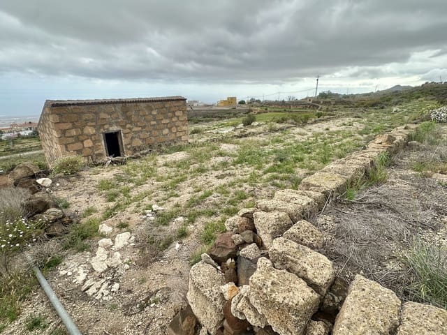 Ubebygd land til salgs i San Miguel de Abona - € 165 000 (Ref: 9568033)