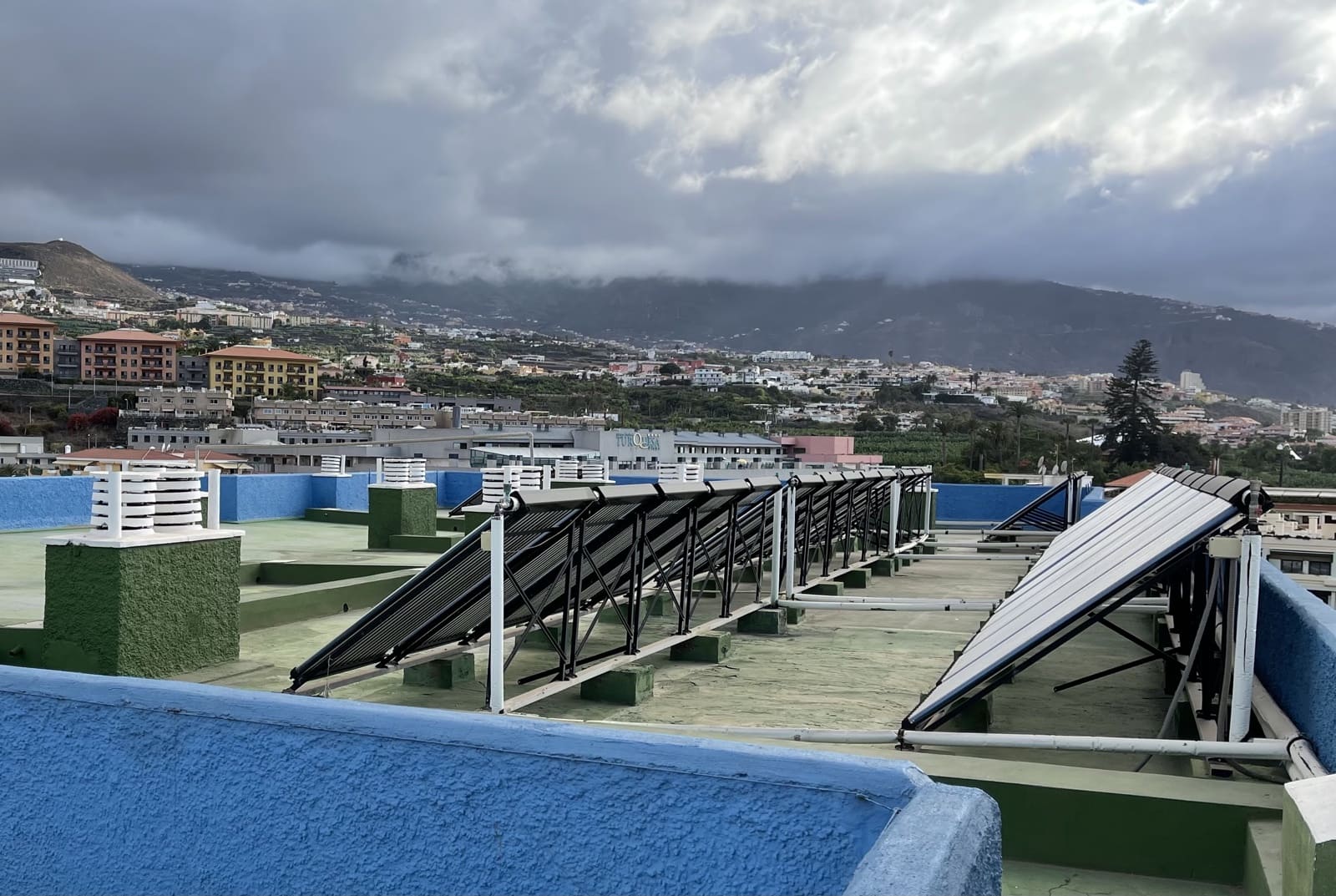 Apartment for sale in Puerto de la Cruz with pool garage - € 157,800 (Ref: 9610682)