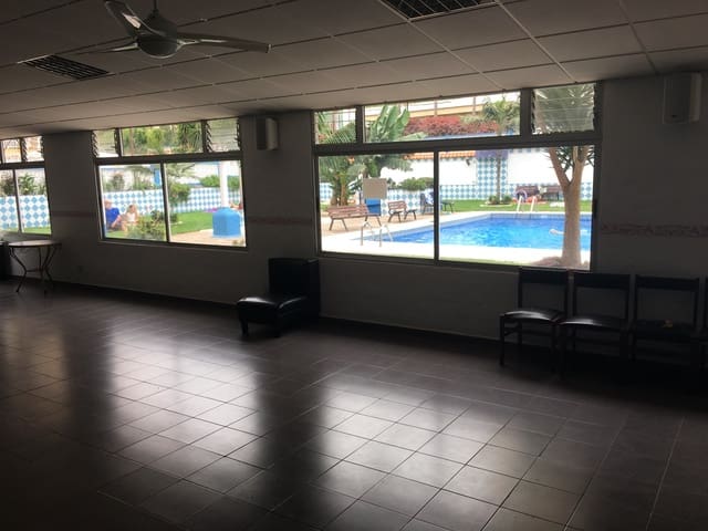 Apartamento en Puerto de la Cruz en venta con piscina garaje - 157.800 € (Ref: 9610682)