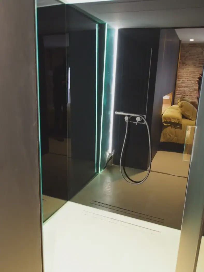 2 slaapkamer Appartement te huur in Gerona stad - € 2.100 (Ref: 10023180)