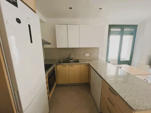 2 camera da letto Appartamento da affittare in Girona città - 1.200 € (Rif: 10144971)