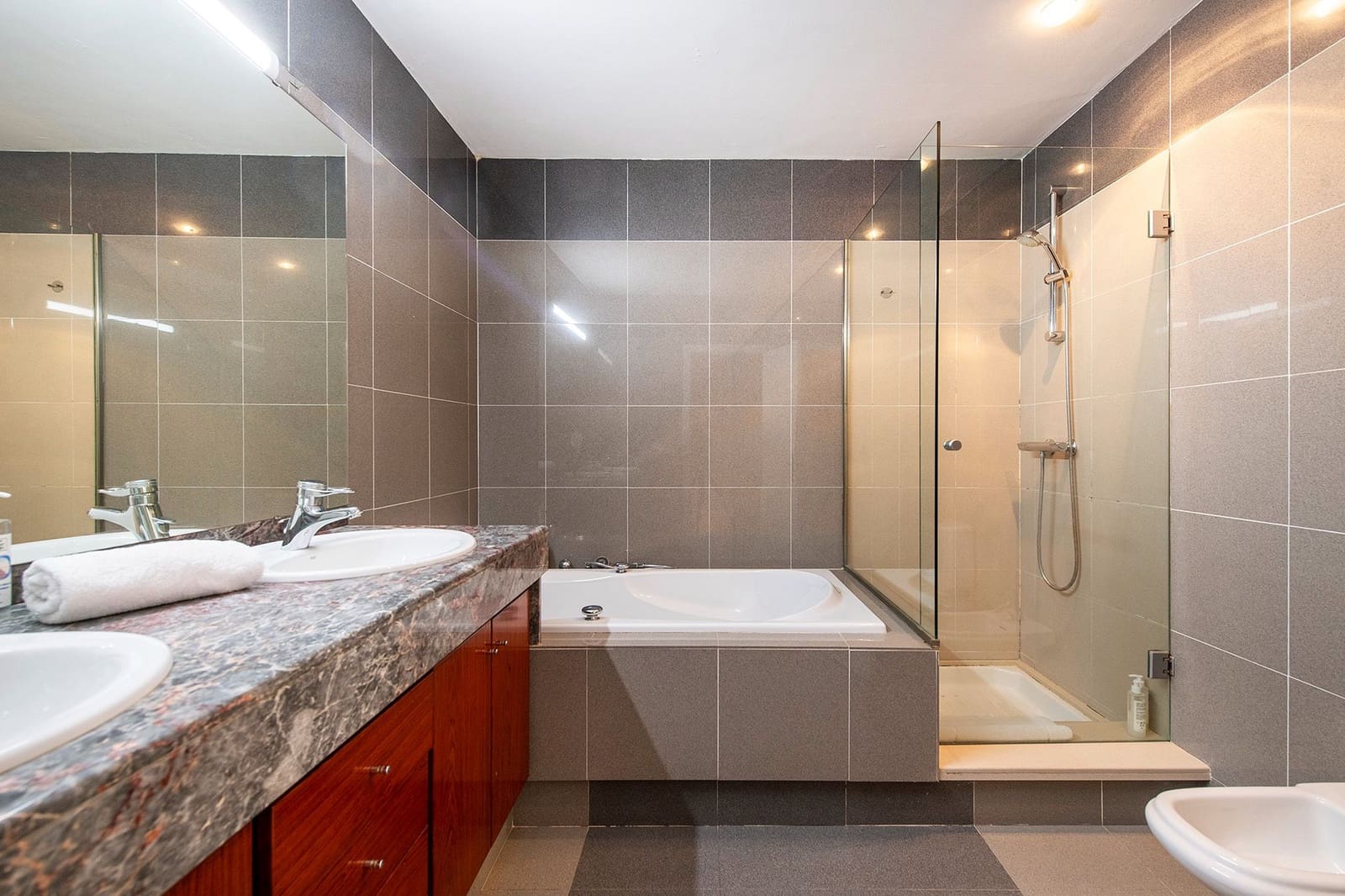 3 Zimmer Apartment zu verkaufen in Girona Stadt - 790.000 € (Ref: 8625207)