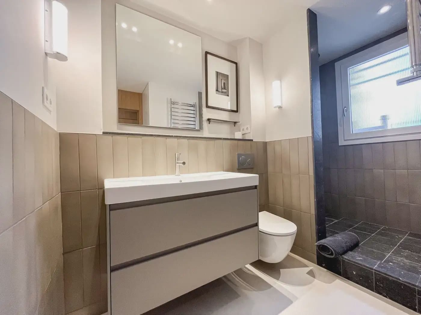 4 bedroom Flat for rent in Girona city - € 3,300 (Ref: 9809856)