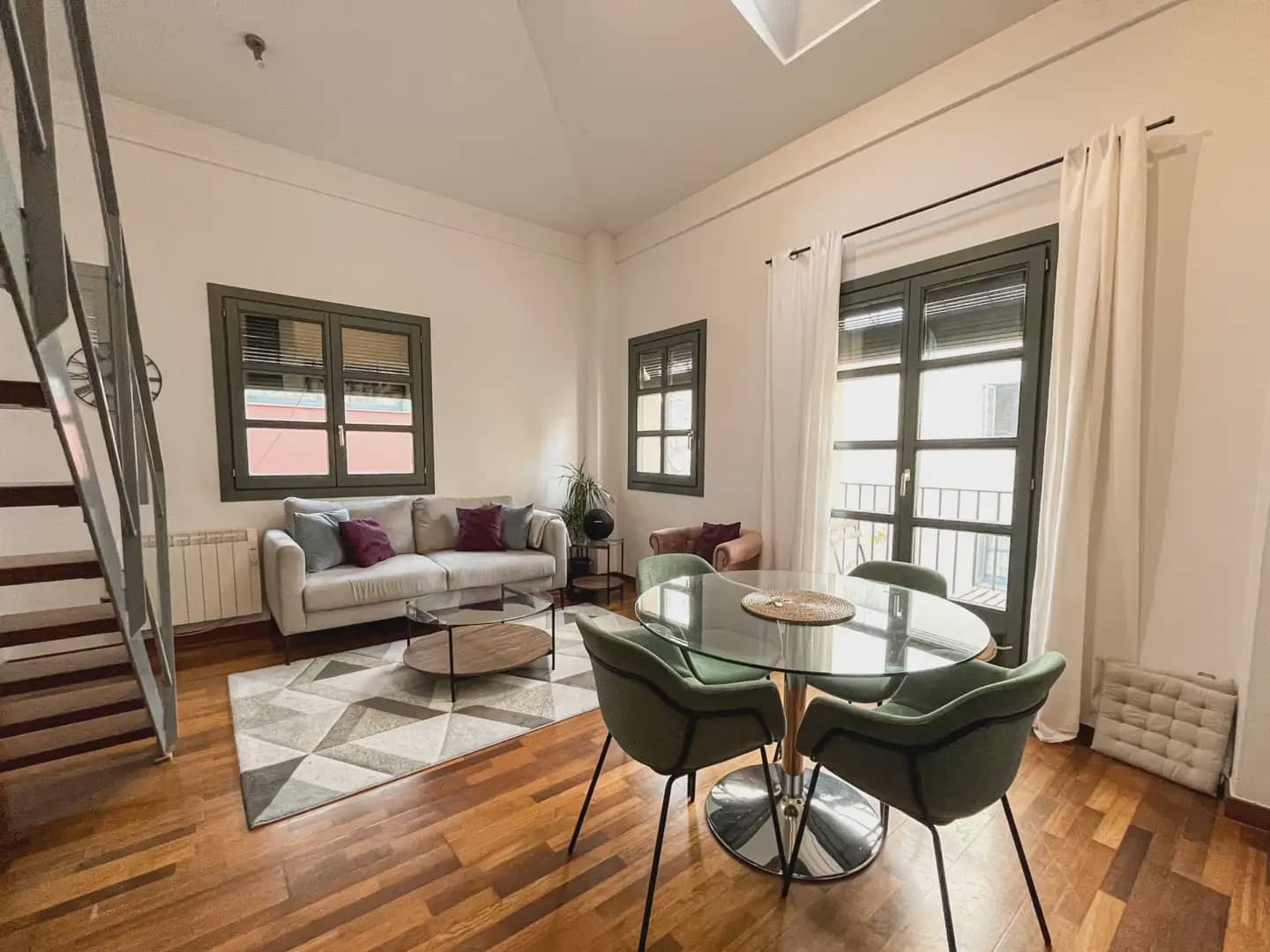 2 sovrum Takvåning till salu i Girona stad - 575 000 € (Ref: 9809858)
