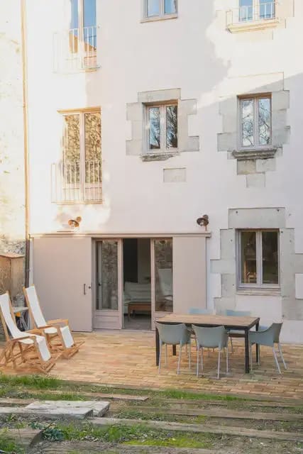 2 slaapkamer Flat te huur in Gerona stad - € 1.900 (Ref: 9911874)