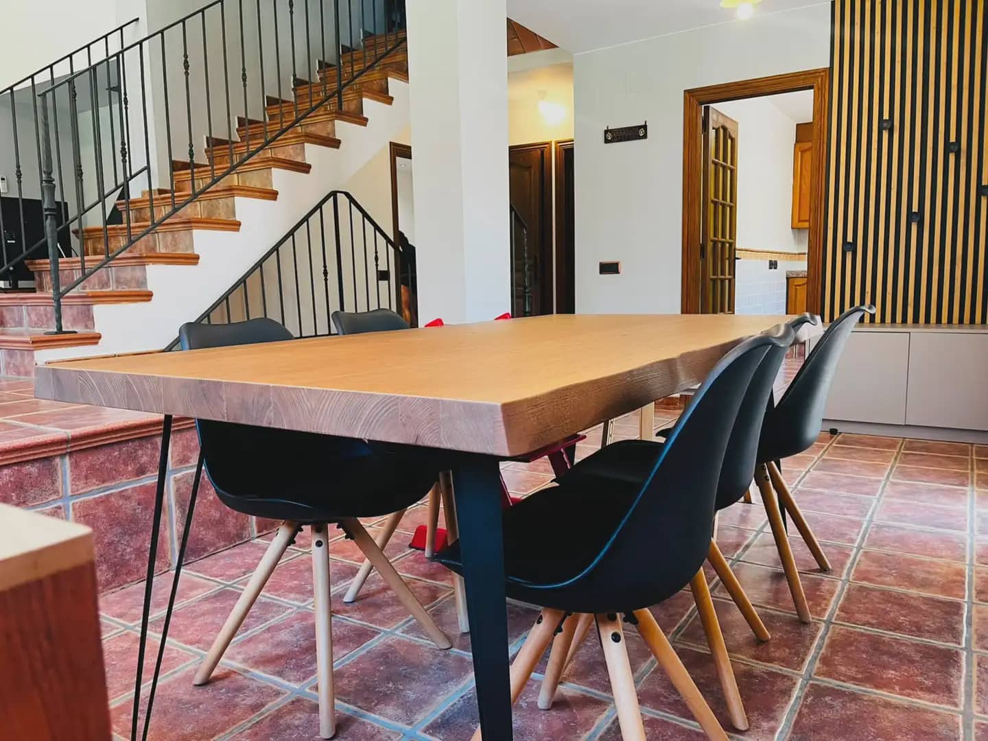 4 bedroom Villa for rent in Sant Marti de Llemena with garage - € 1,600 (Ref: 9941485)