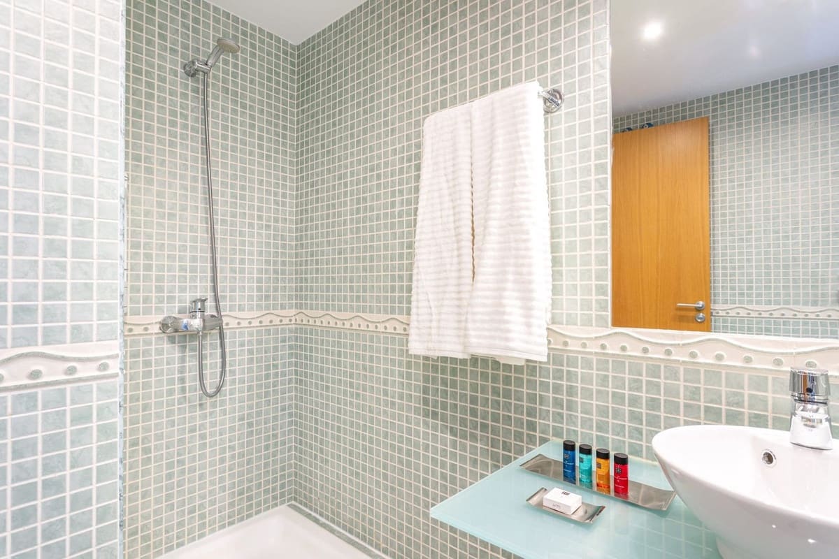 3 bedroom Penthouse for sale in Fuengirola with pool garage - € 695,000 (Ref: 10073236)