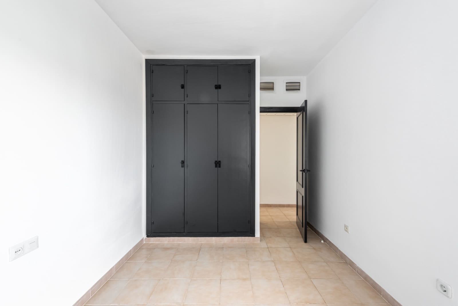 5 chambre Villa/Maison à vendre à La Capellania avec piscine garage - 975 000 € (Ref: 10076965)