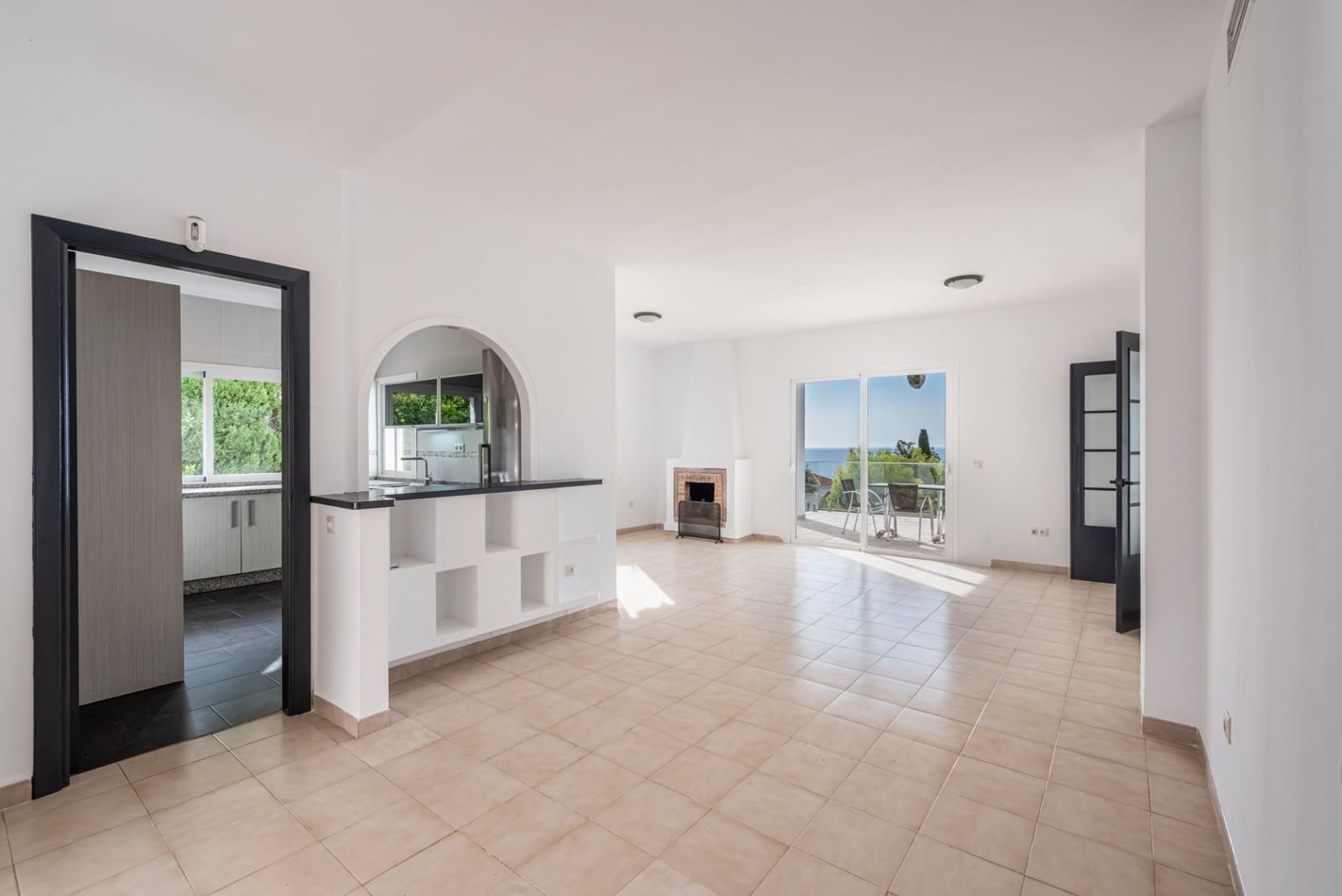 5 chambre Villa/Maison à vendre à La Capellania avec piscine garage - 975 000 € (Ref: 10076965)