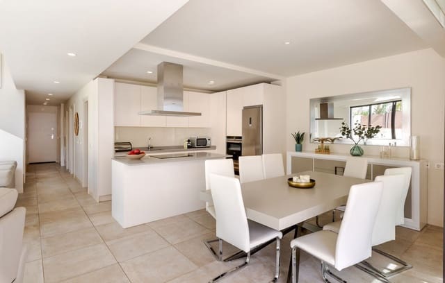 4 Zimmer Haus zu verkaufen in La Cala de Mijas, Mijas mit Pool Garage - 1.195.000 € (Ref: 10095472)