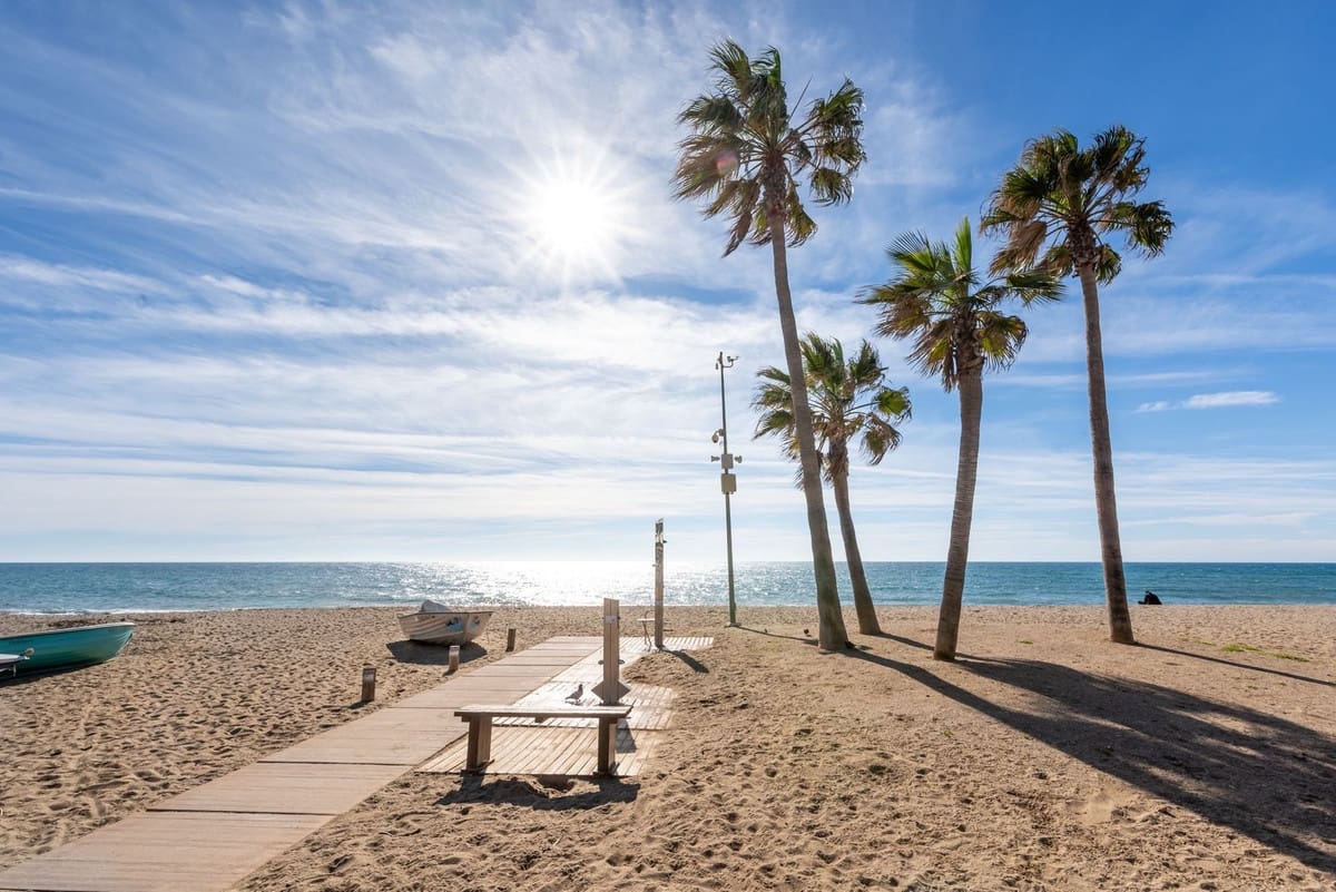 4 Zimmer Haus zu verkaufen in La Cala de Mijas mit Pool Garage - 1.195.000 € (Ref: 10095472)