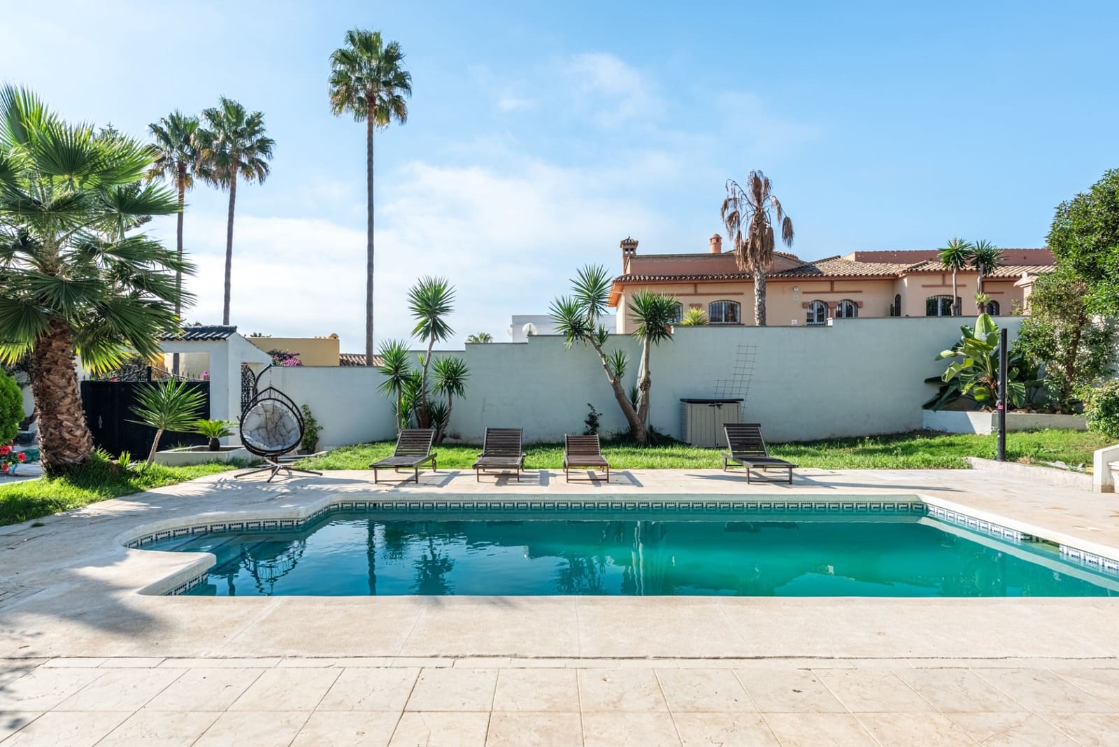 7 soveværelse Villa til salg i Mijas Costa med swimmingpool garage - € 1.650.000 (Ref: 10101151)