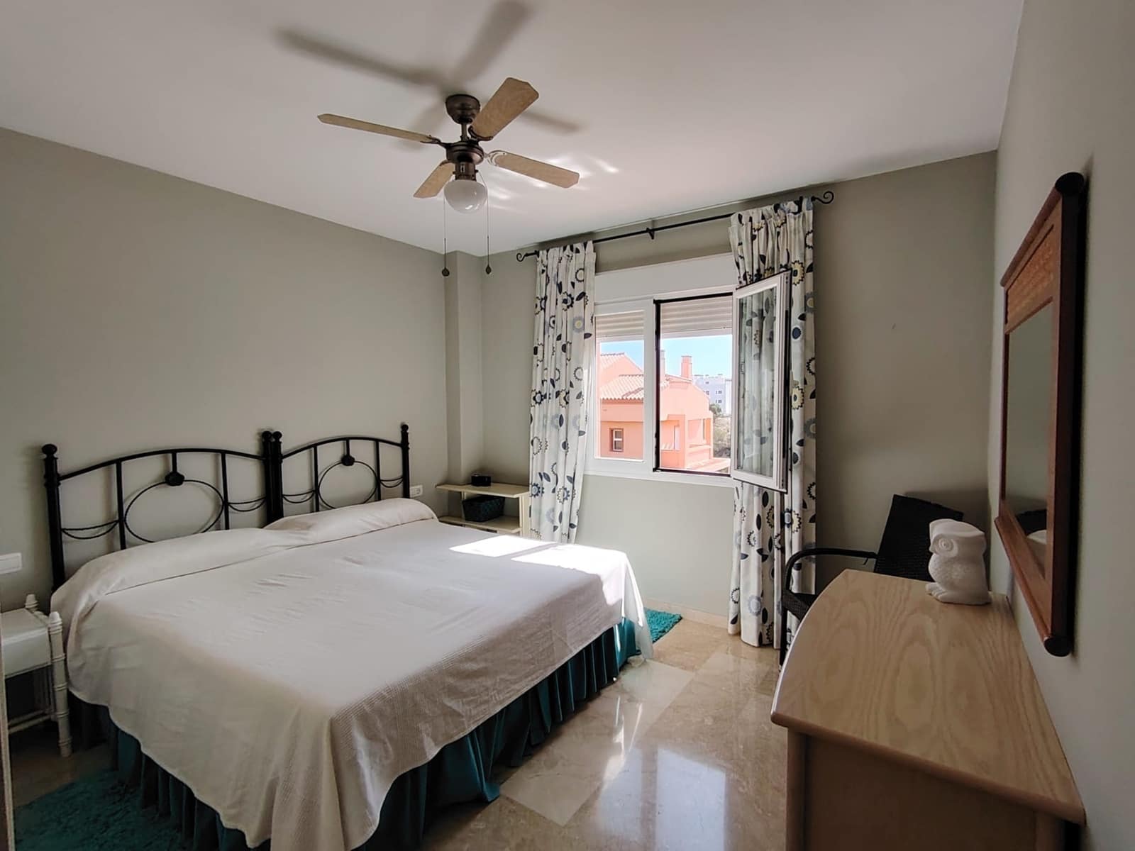 2 slaapkamer Appartement te koop in Mijas Costa met zwembad garage - € 426.000 (Ref: 10167445)