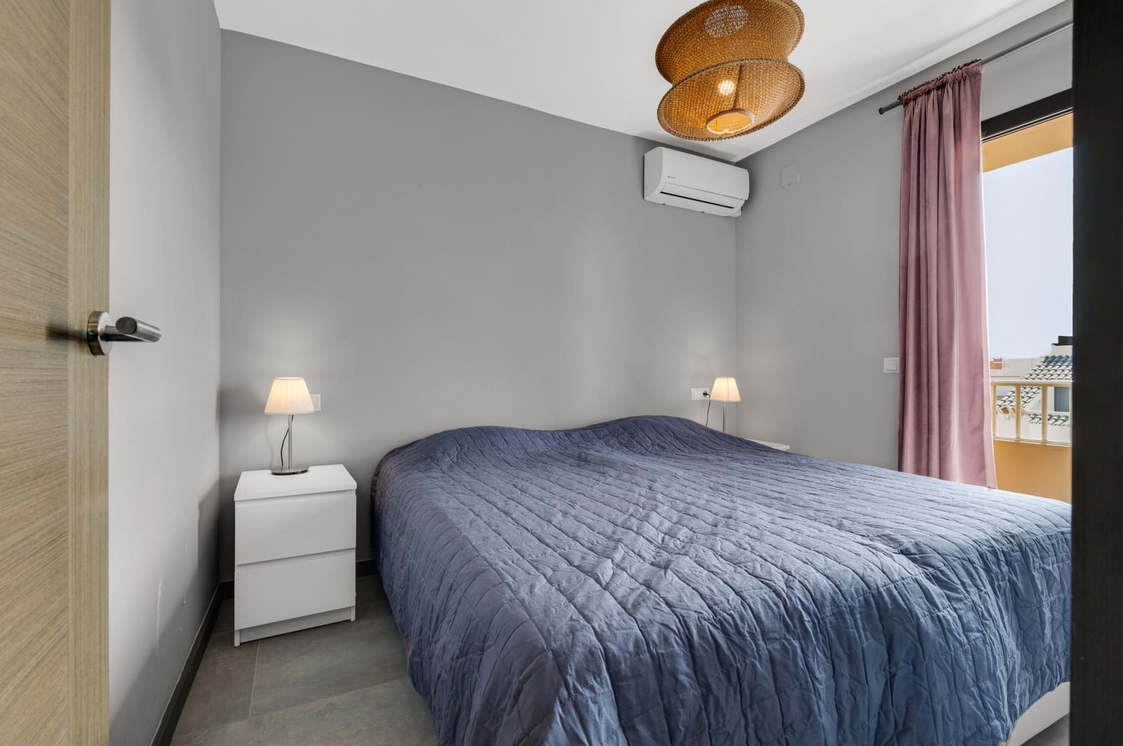 2 bedroom Penthouse for sale in Fuengirola - € 295,000 (Ref: 10181978)
