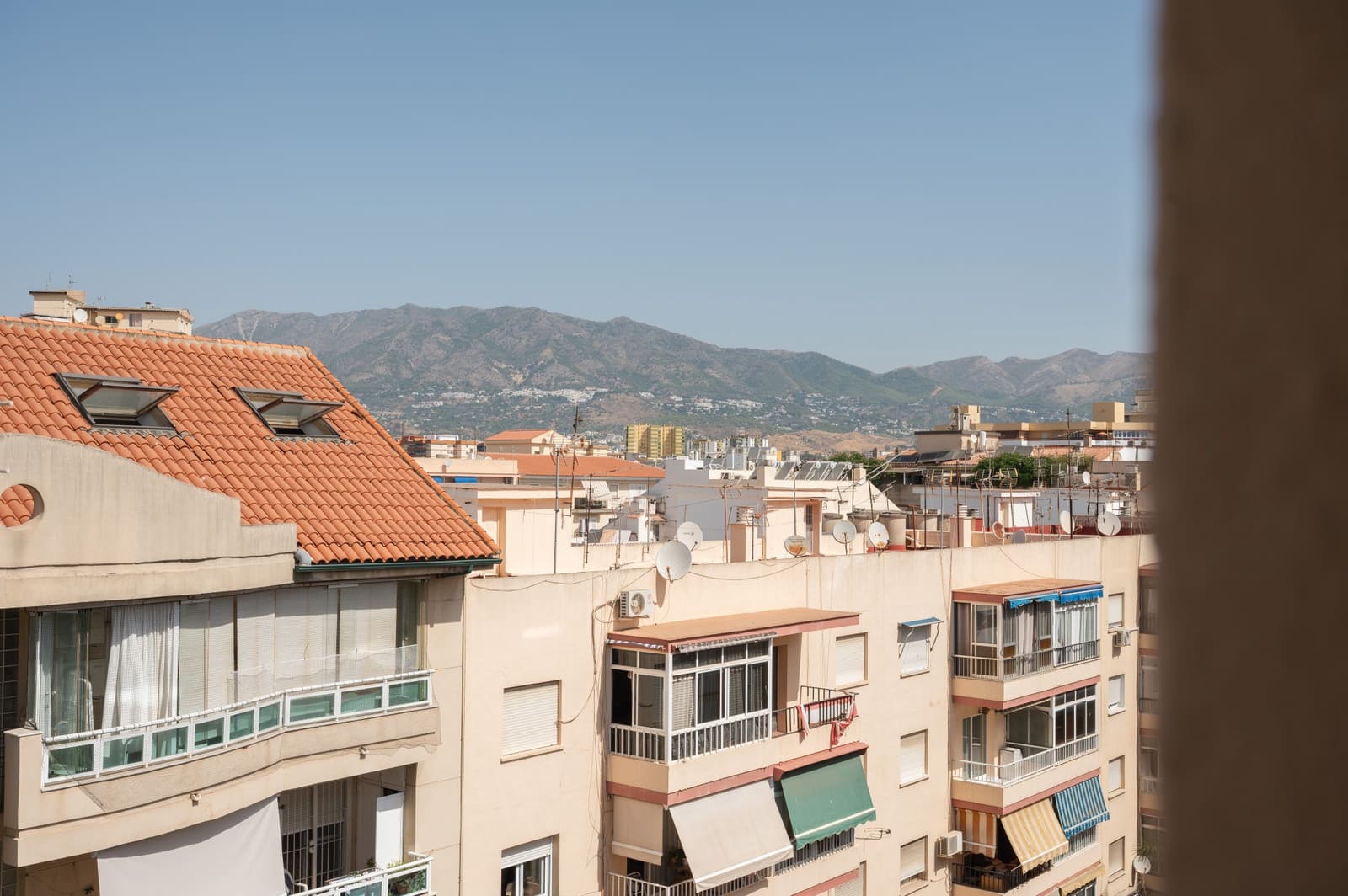 2 bedroom Penthouse for sale in Fuengirola - € 295,000 (Ref: 10181978)
