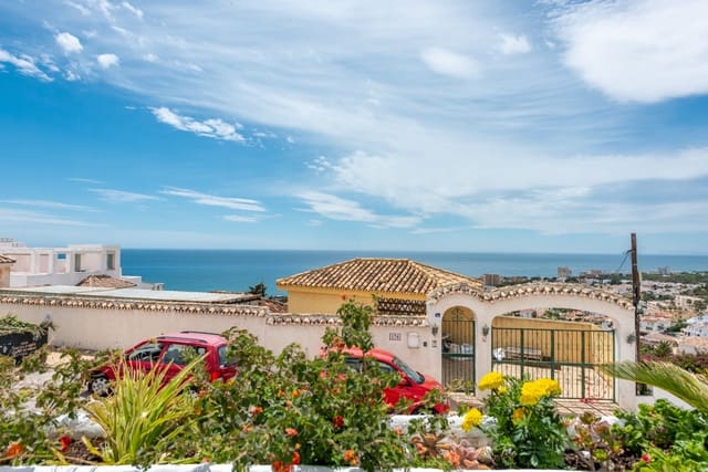 2 slaapkamer Appartement te koop in Riviera del Sol, Mijas met zwembad - € 339.000 (Ref: 8643955)