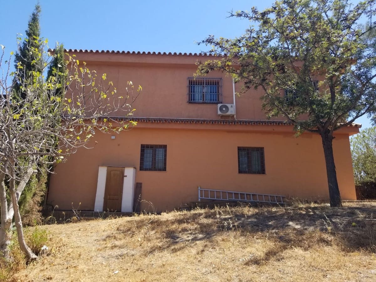 4 soveværelse Finca/Landehus til salg i Mijas Costa med swimmingpool garage - € 1.350.000 (Ref: 8738593)