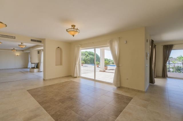 5 soverom Villa til salgs i Valtocado, Mijas med svømmebasseng garasje - € 1 375 000 (Ref: 8762505)